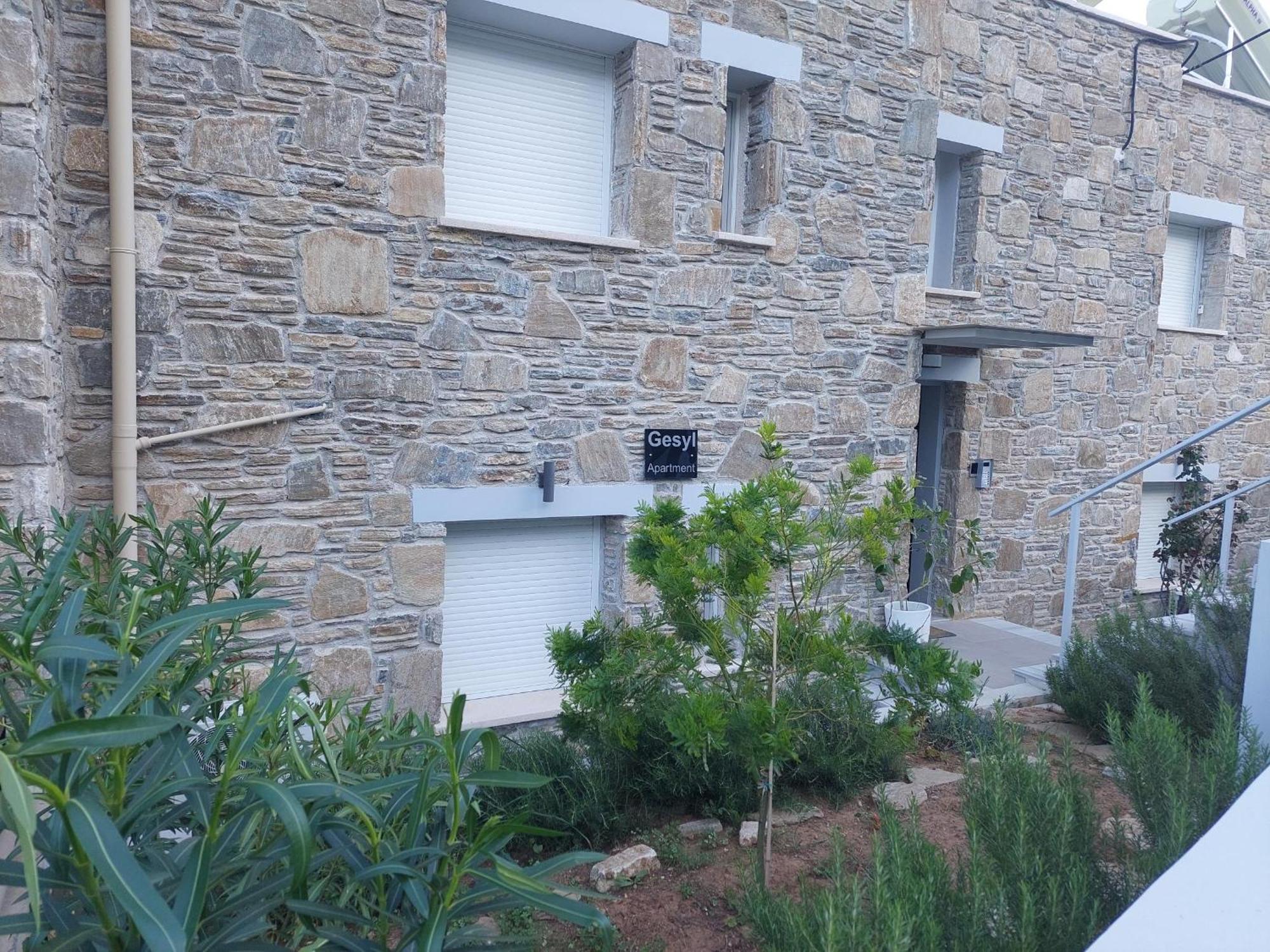 Gesyl Apartment Tolón Exteriér fotografie